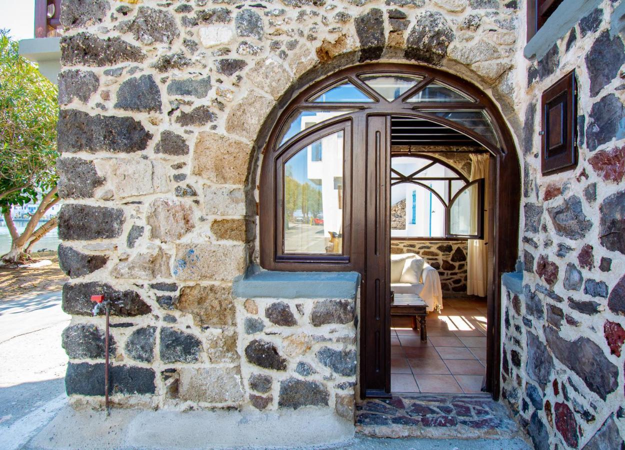 Plousiadi΄S Stone House Apartment Paloi ภายนอก รูปภาพ