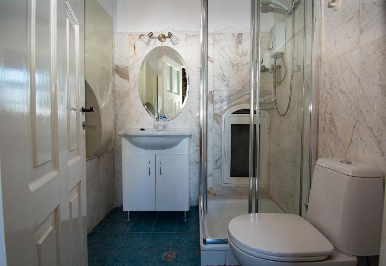 Plousiadi΄S Stone House Apartment Paloi ภายนอก รูปภาพ